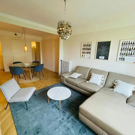 Appartement Lappart Den Face Hyper-centreprestigieux Reims