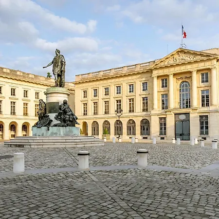 Appartement Lappart Den Face Hyper-centreprestigieux *